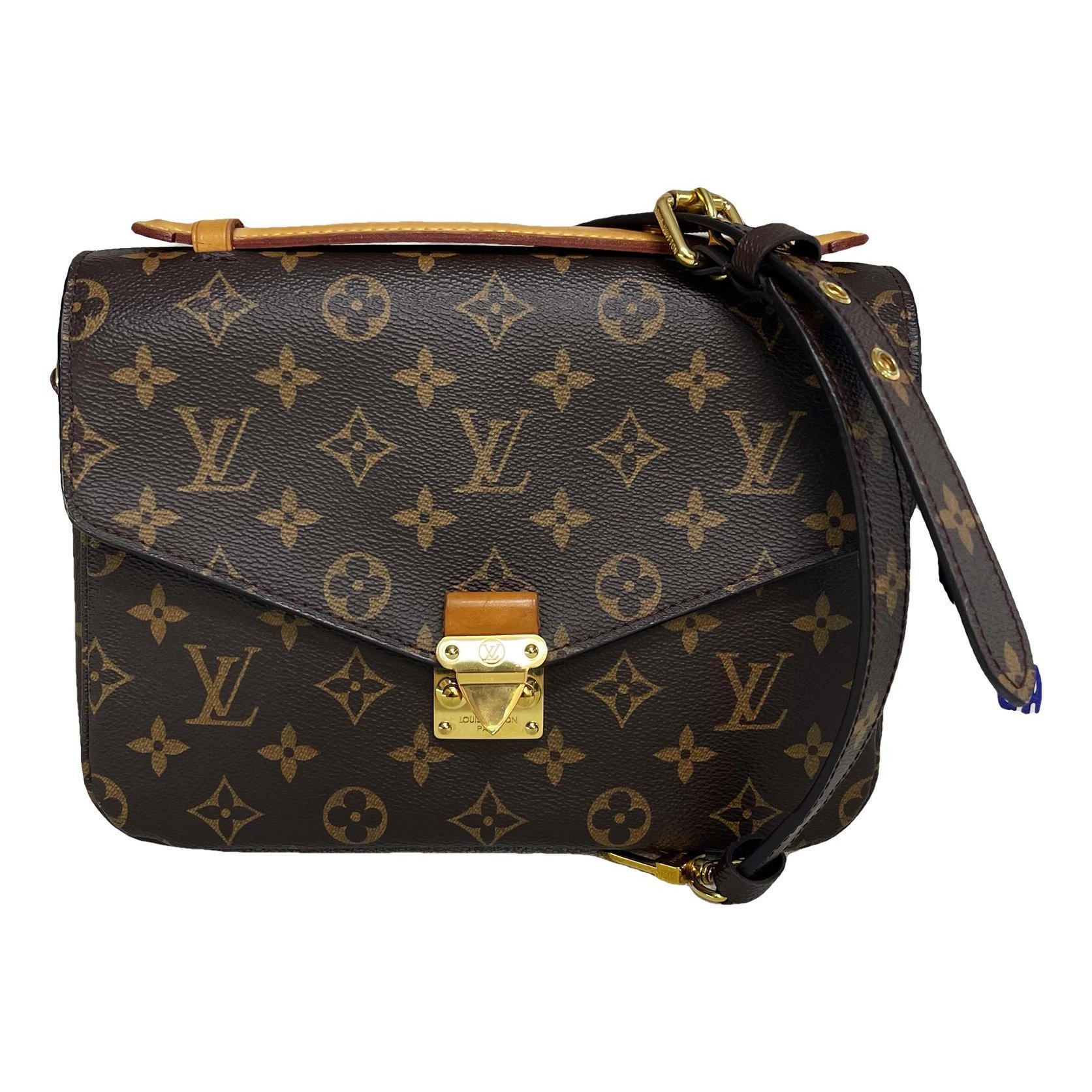 Metis leather handbag