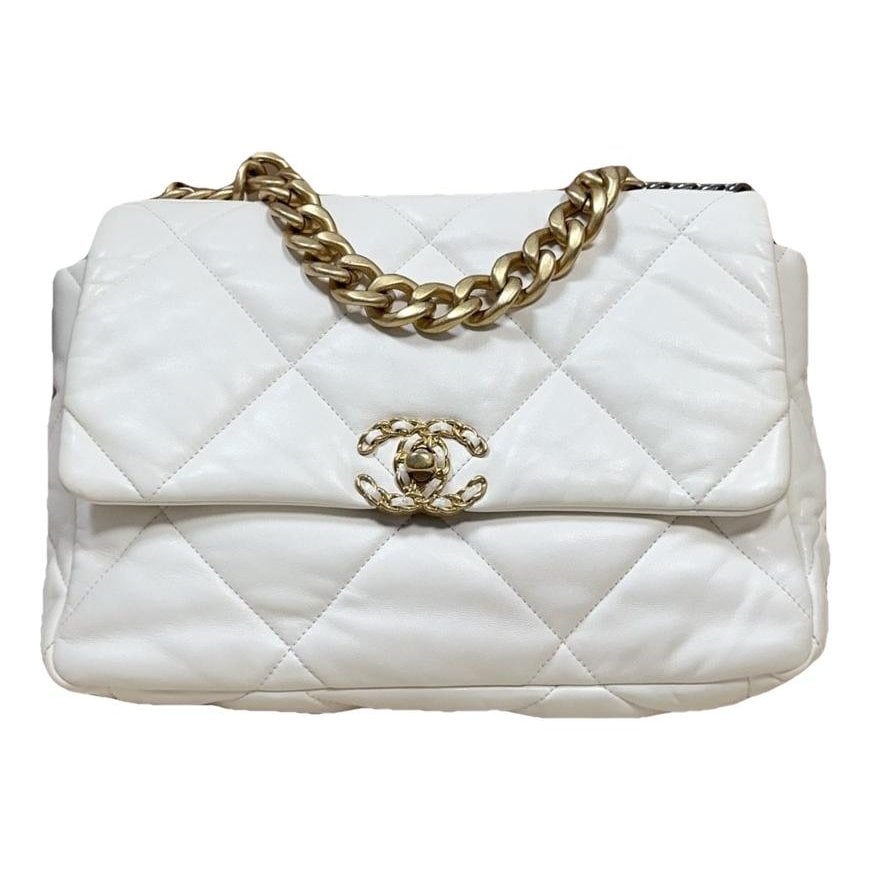Chanel 19 leather handbag