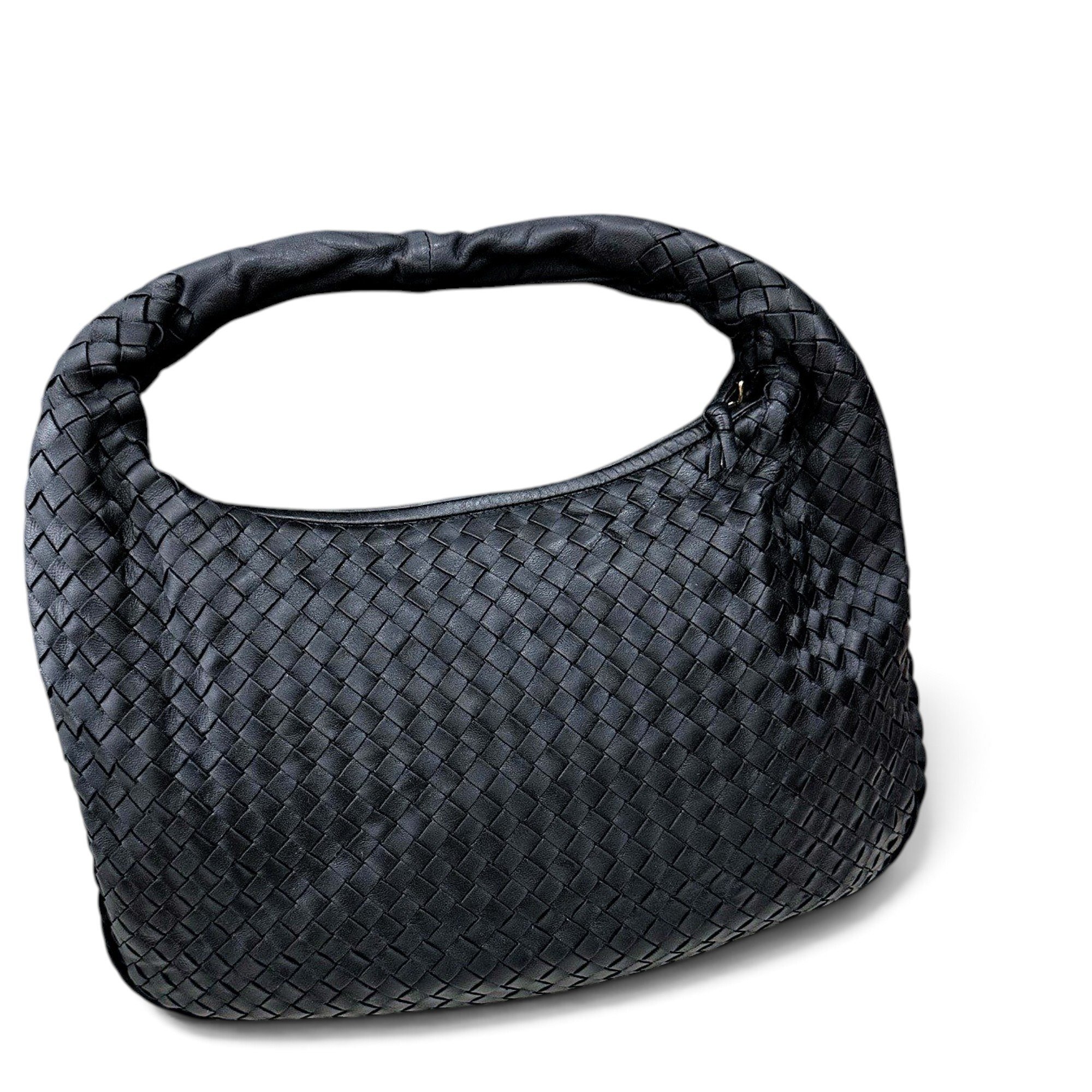 Veneta leather handbag