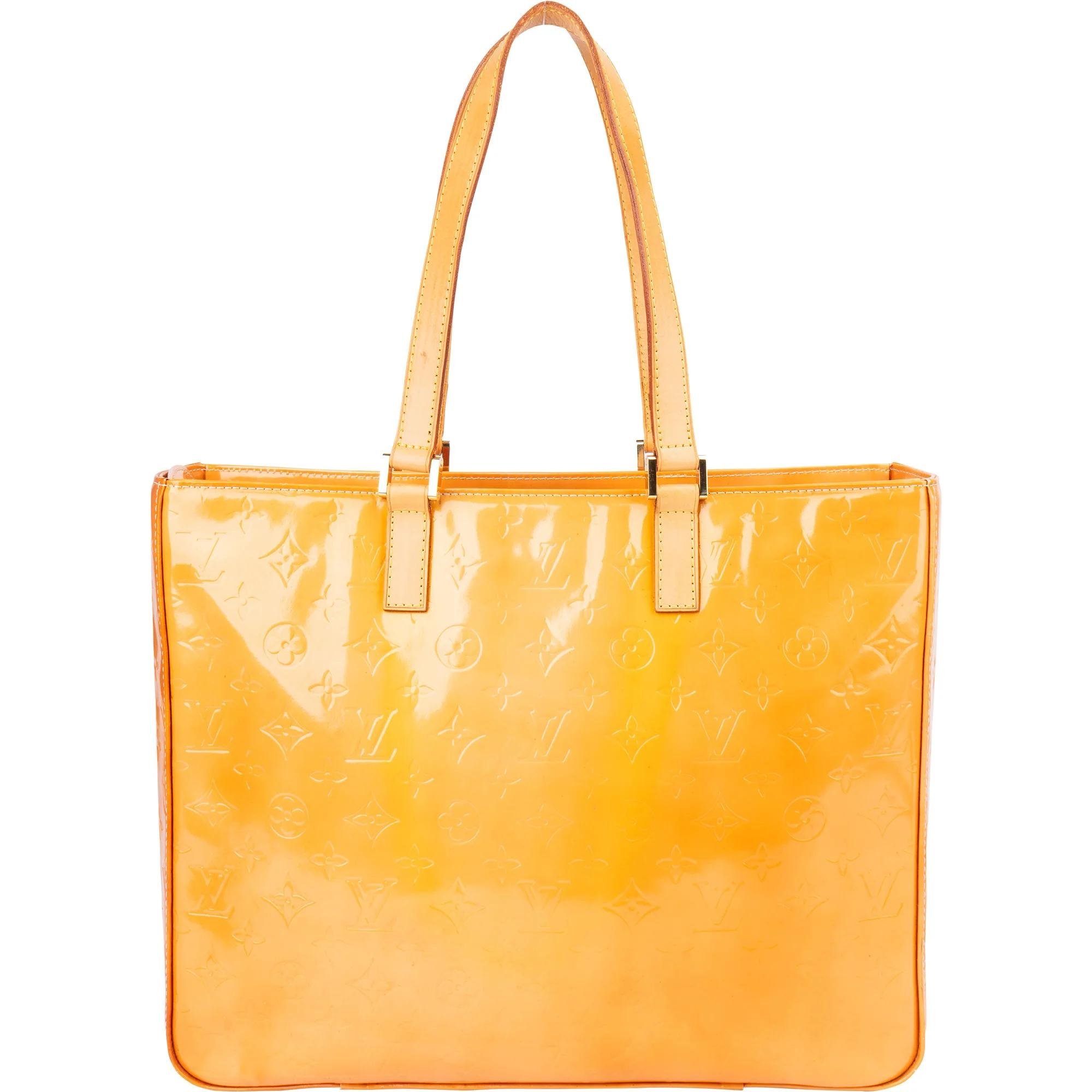 Columbus patent leather handbag