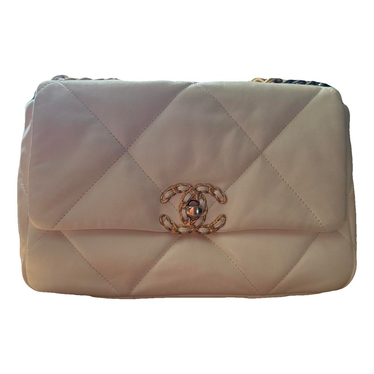 Chanel 19 leather handbag