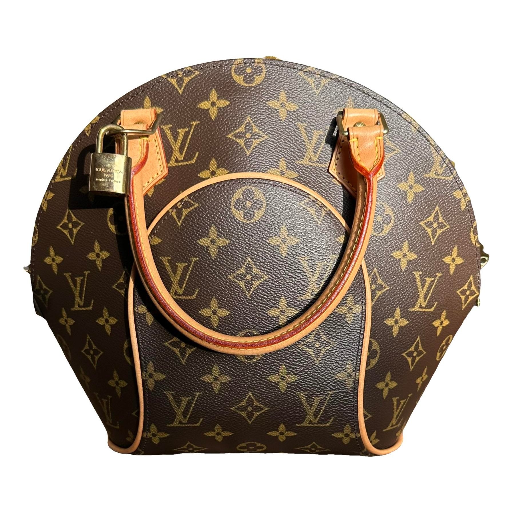 Ellipse handbag