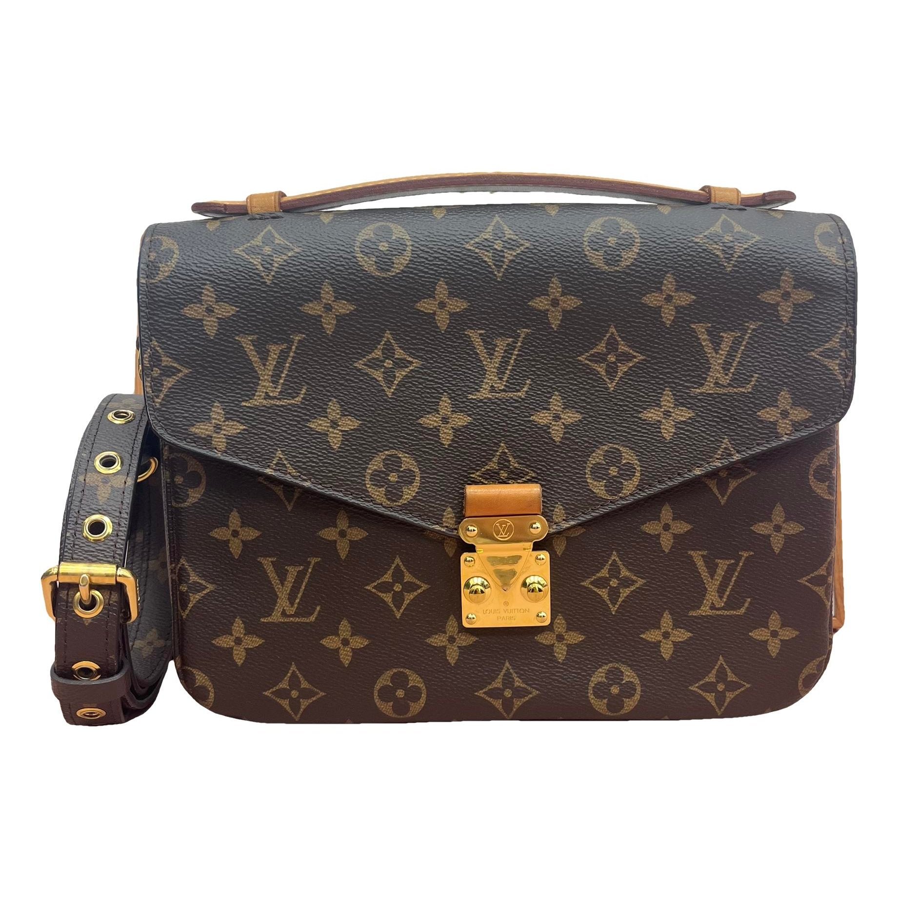Metis leather handbag