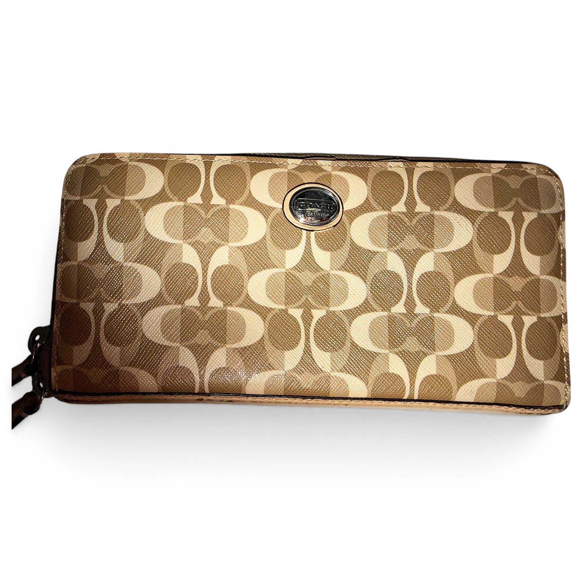 Patent leather clutch bag