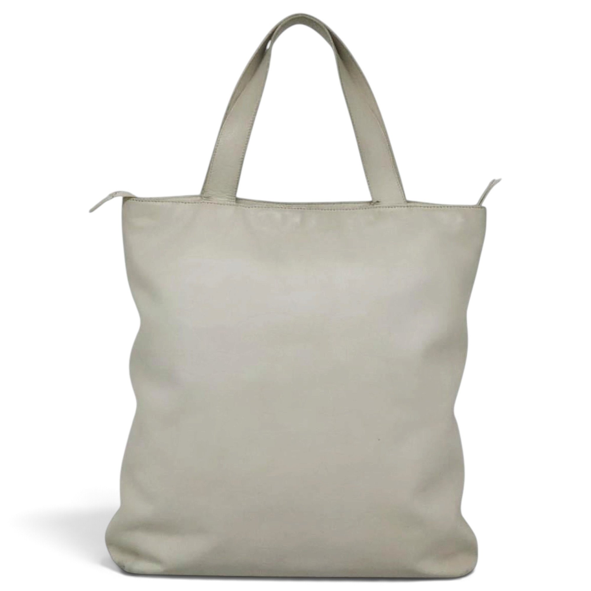 Leather tote