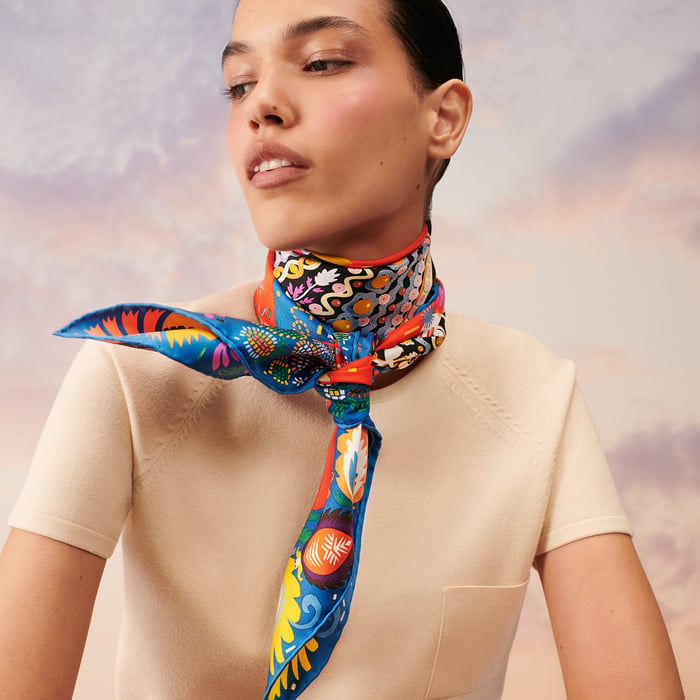 Costume De Fete Scarf 90