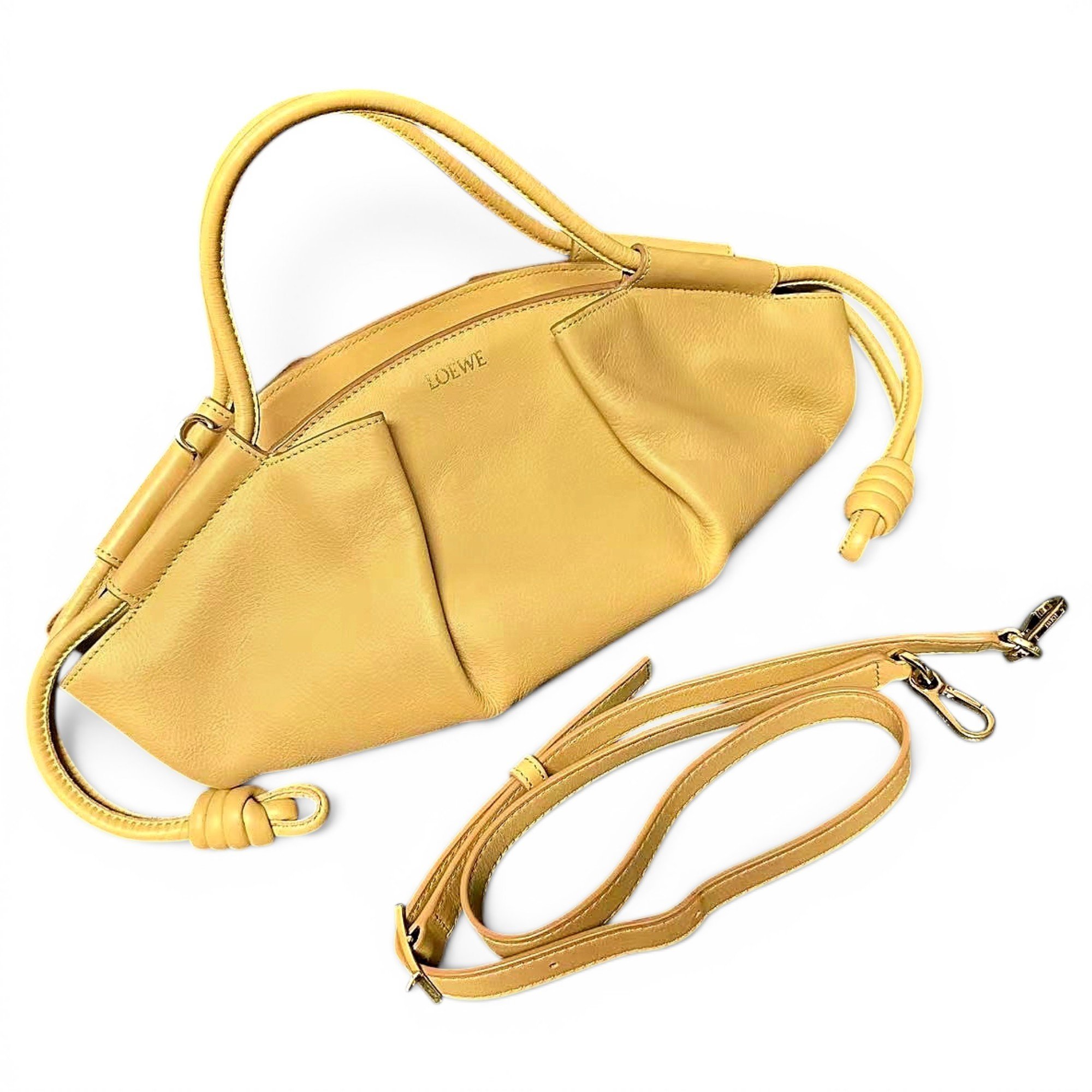 Paseo leather handbag