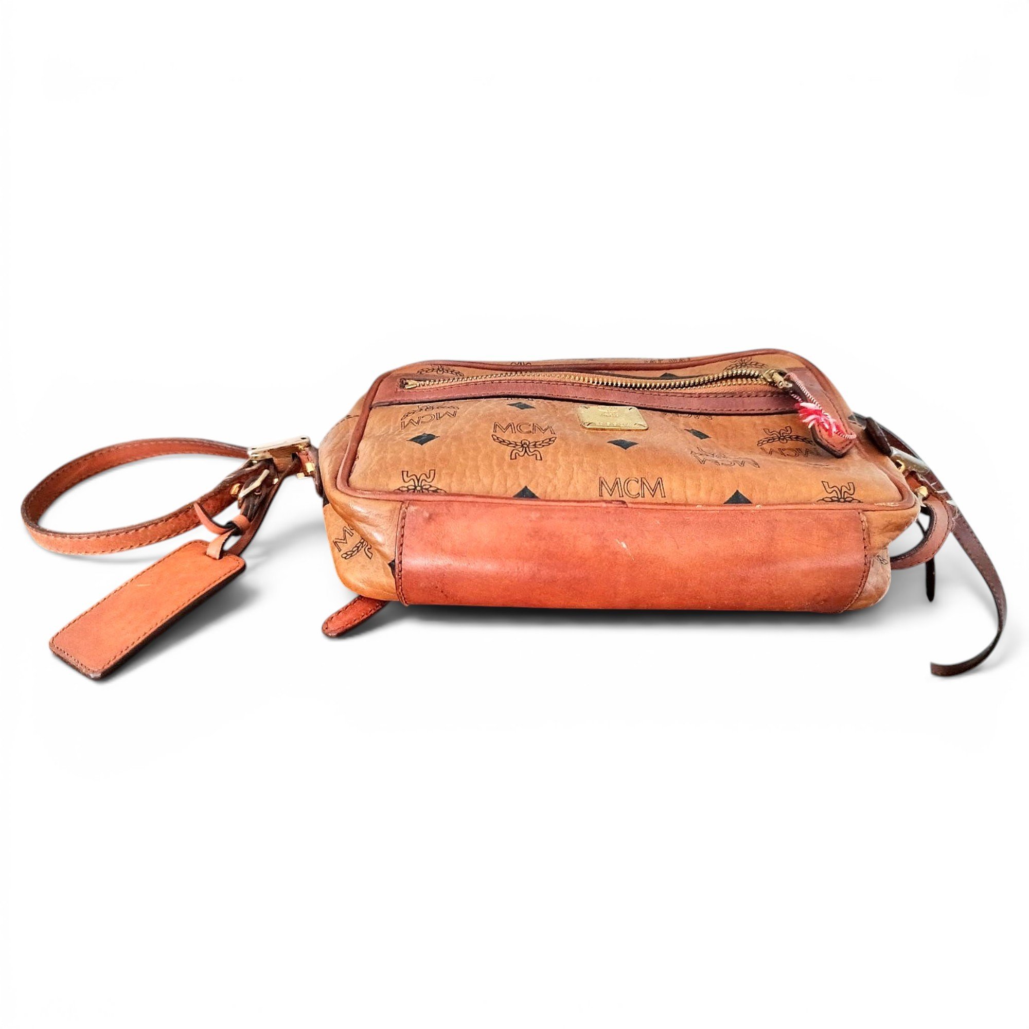Leather crossbody bag