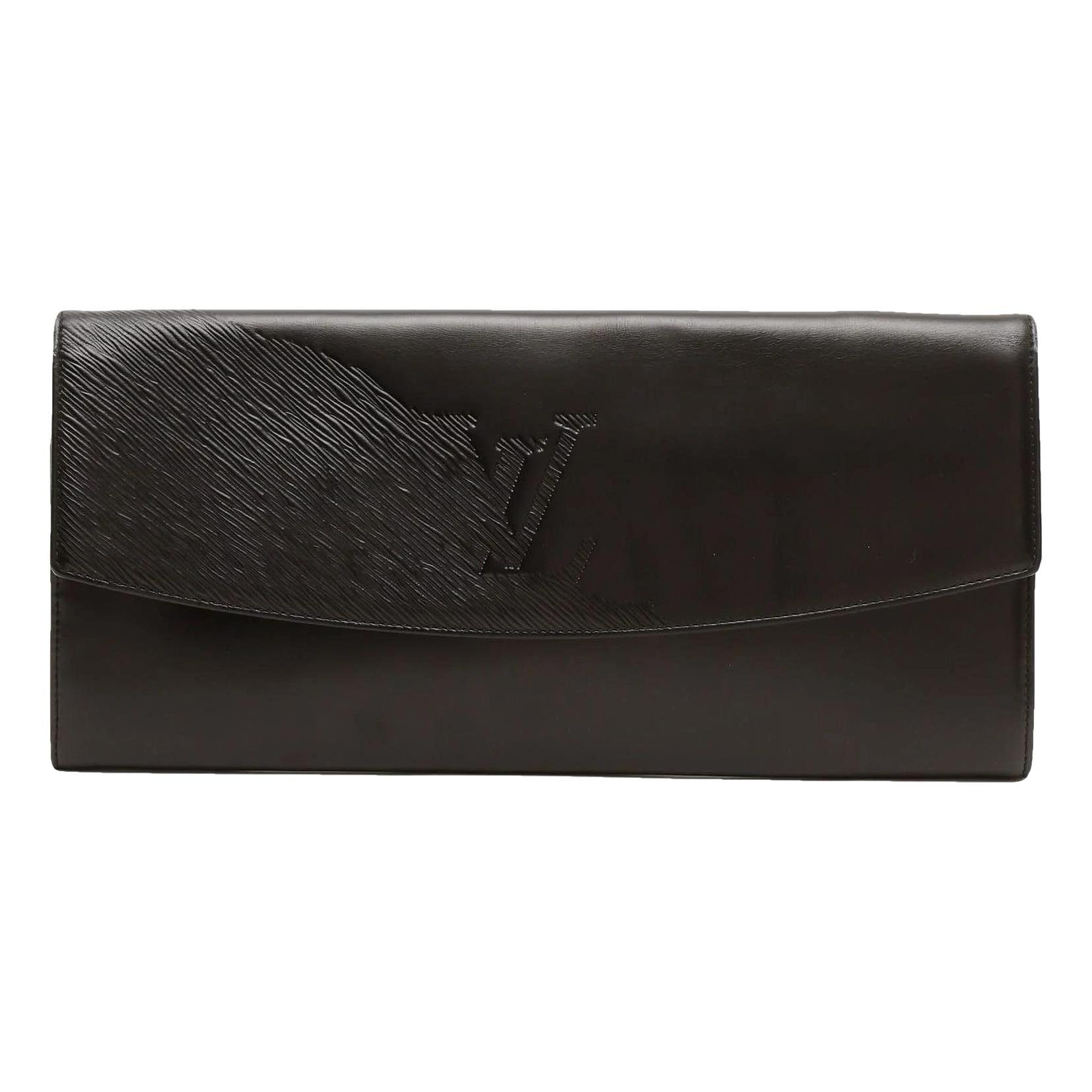 Leather clutch bag