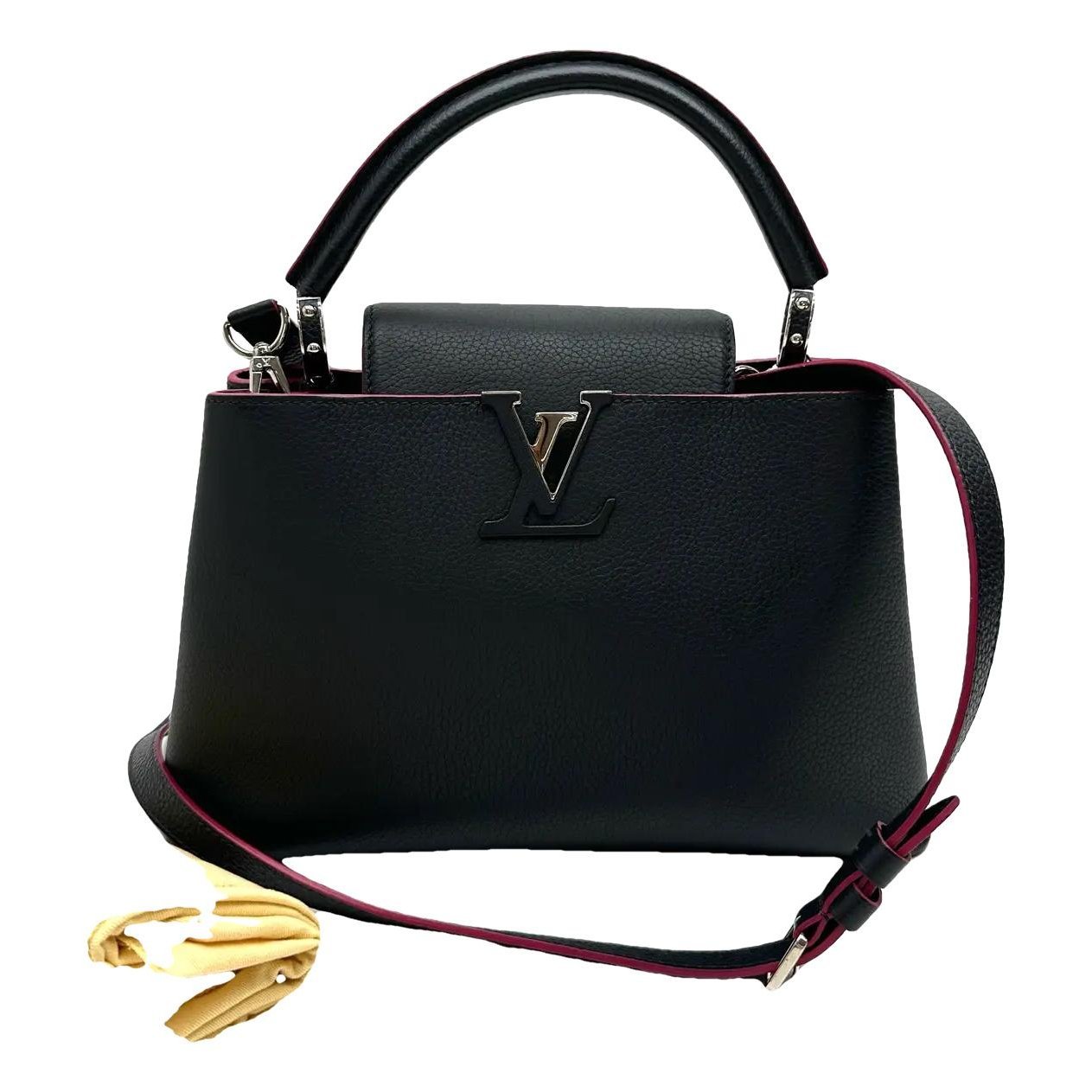 Capucines leather handbag