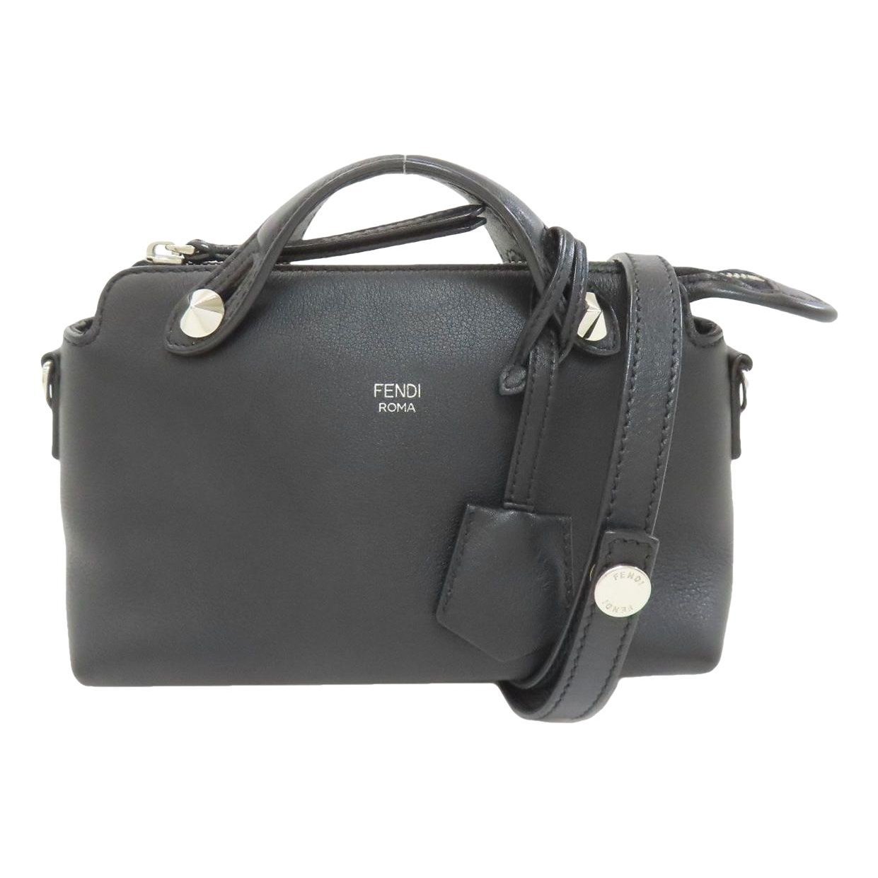 Pocket leather handbag