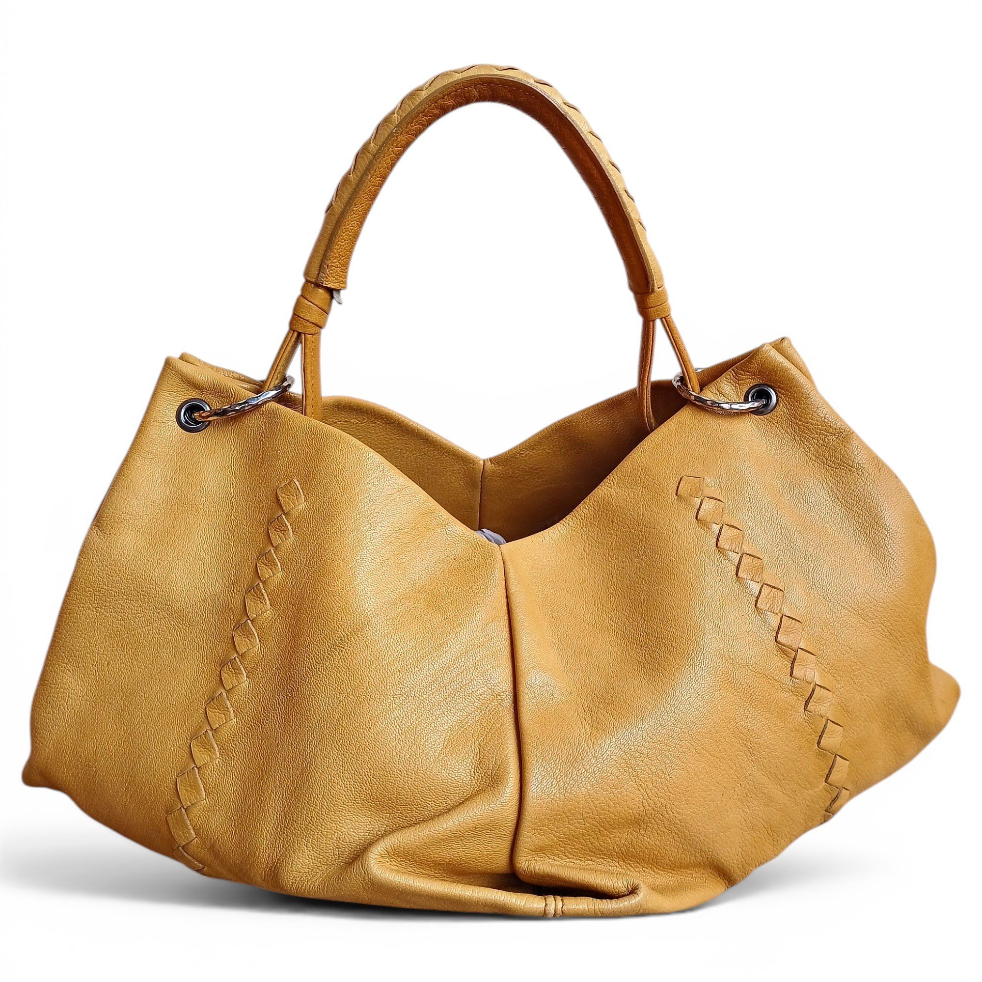 Leather handbag