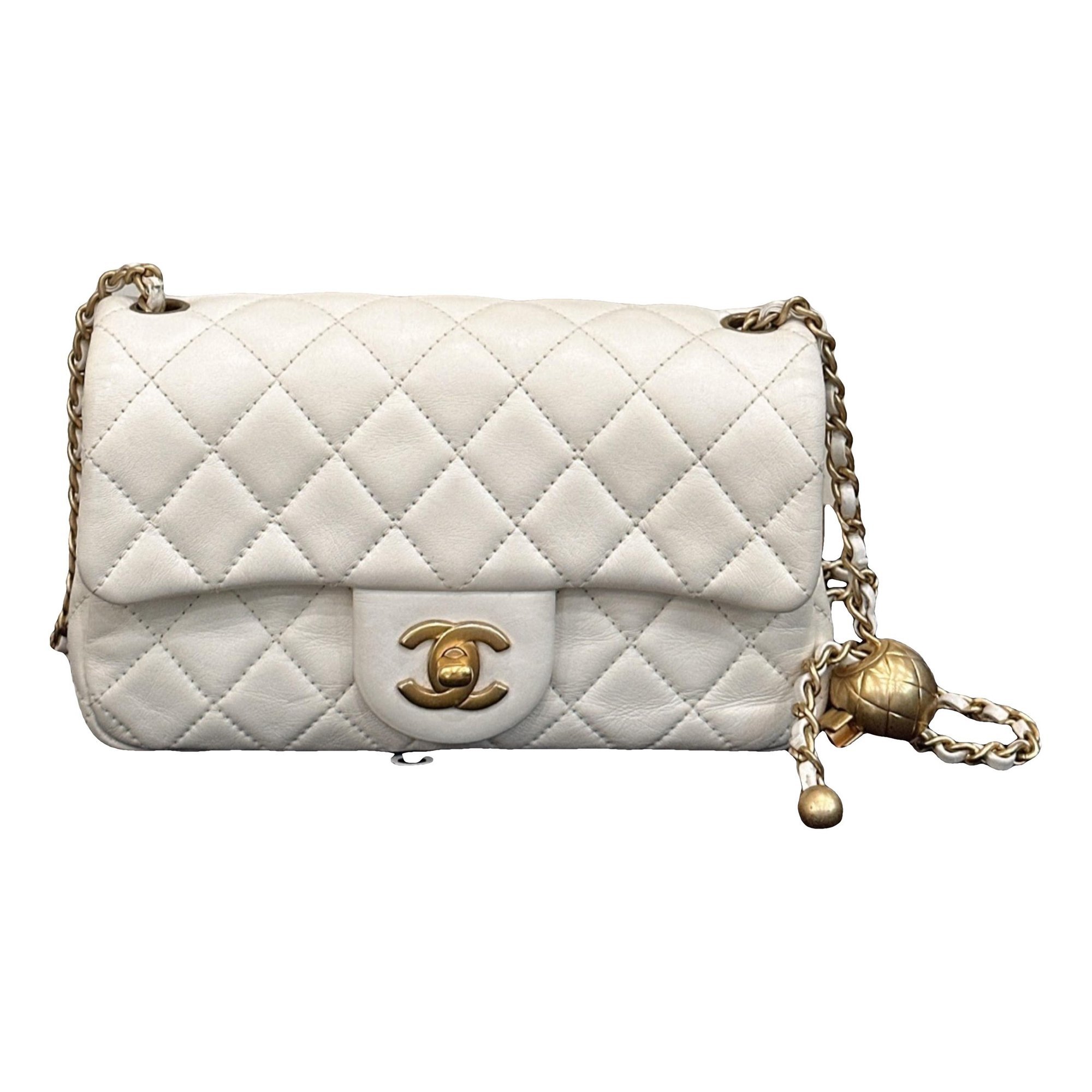 Timeless/Classique leather crossbody bag