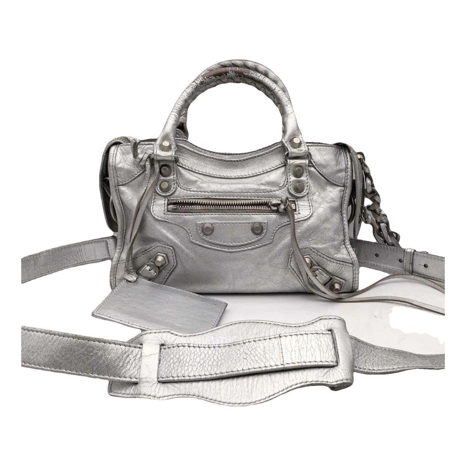 City leather handbag
