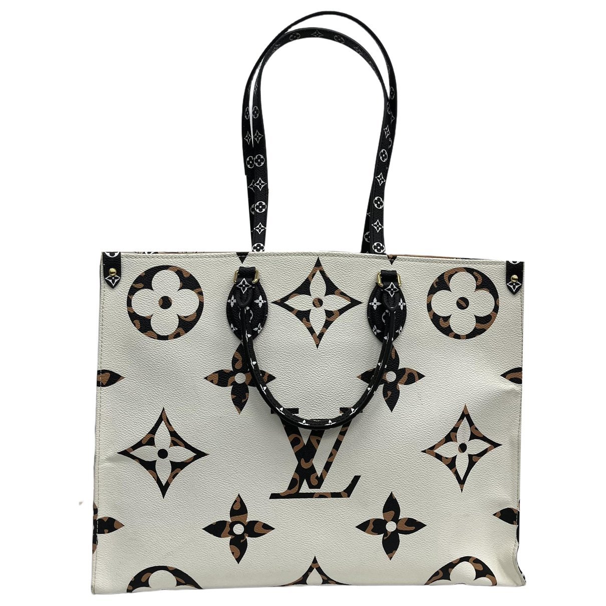 Onthego leather handbag