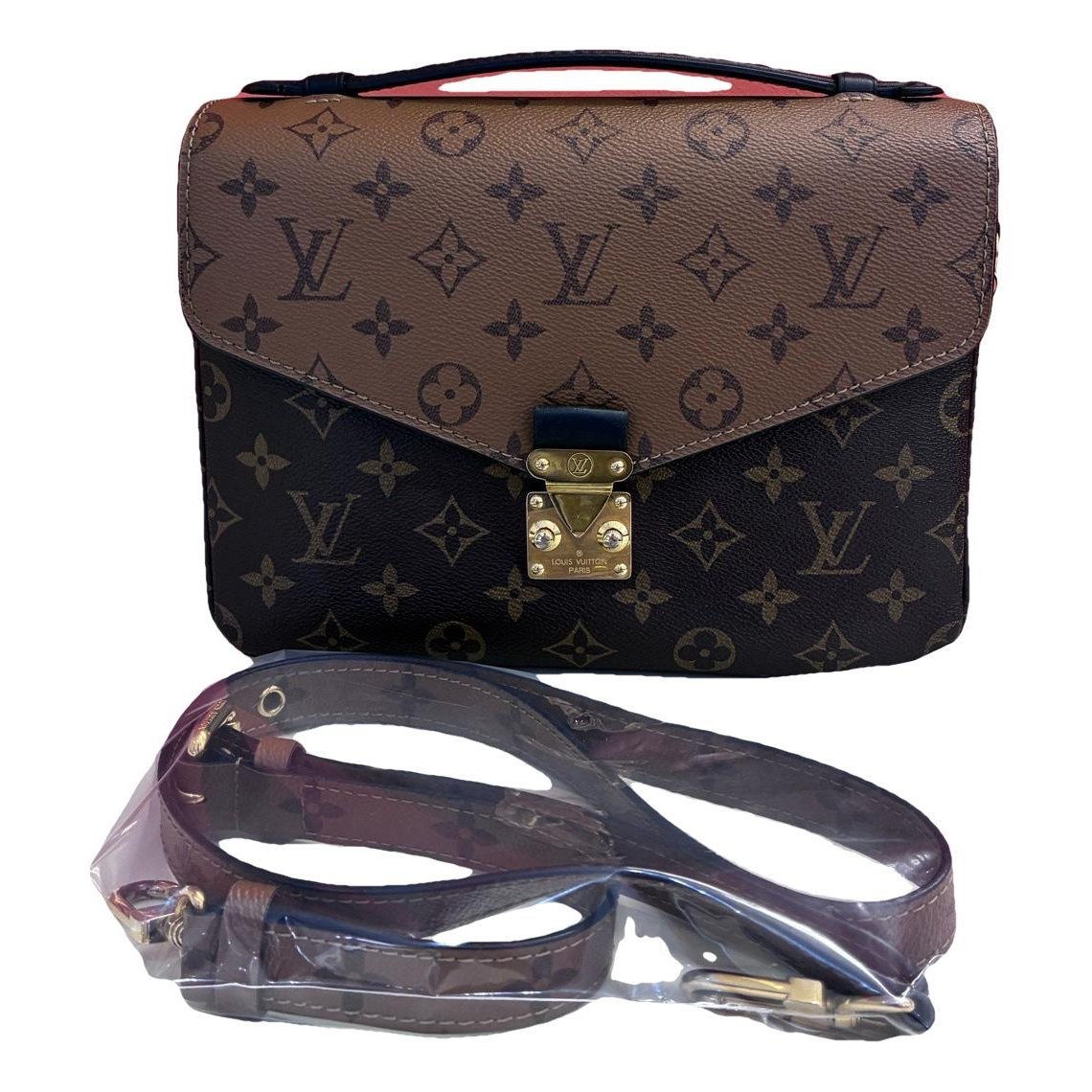 Metis leather handbag