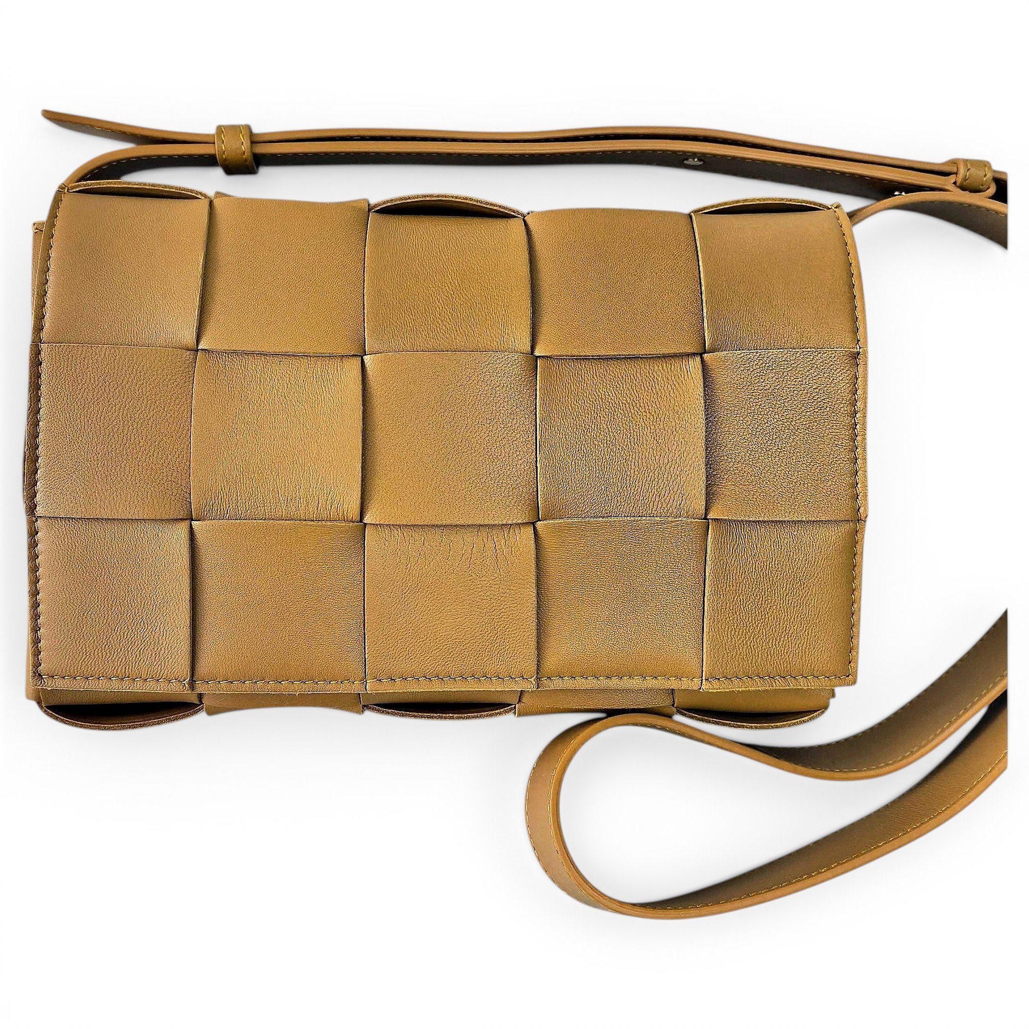 Cassette leather handbag