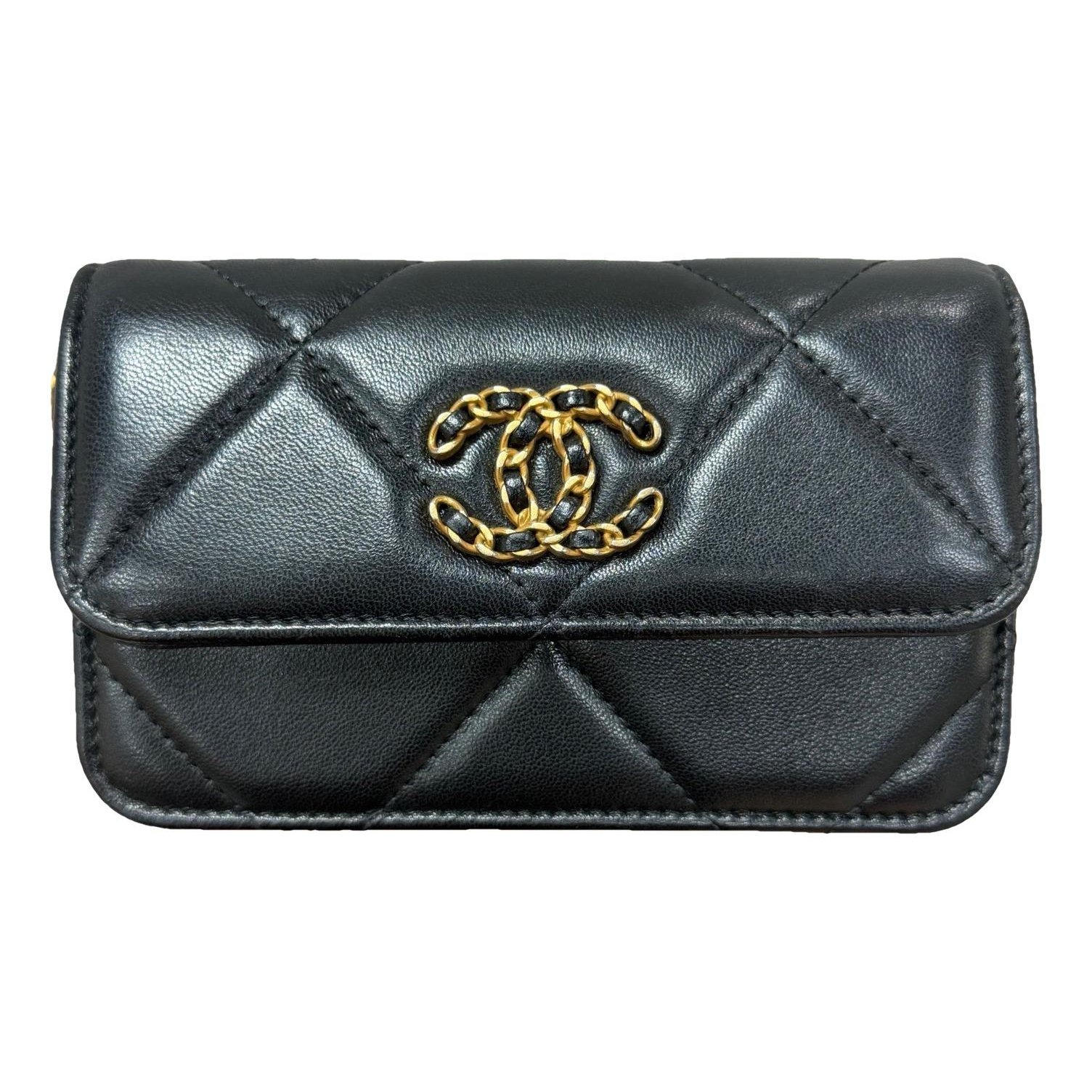 Wallet On Chain Chanel 19 leather handbag