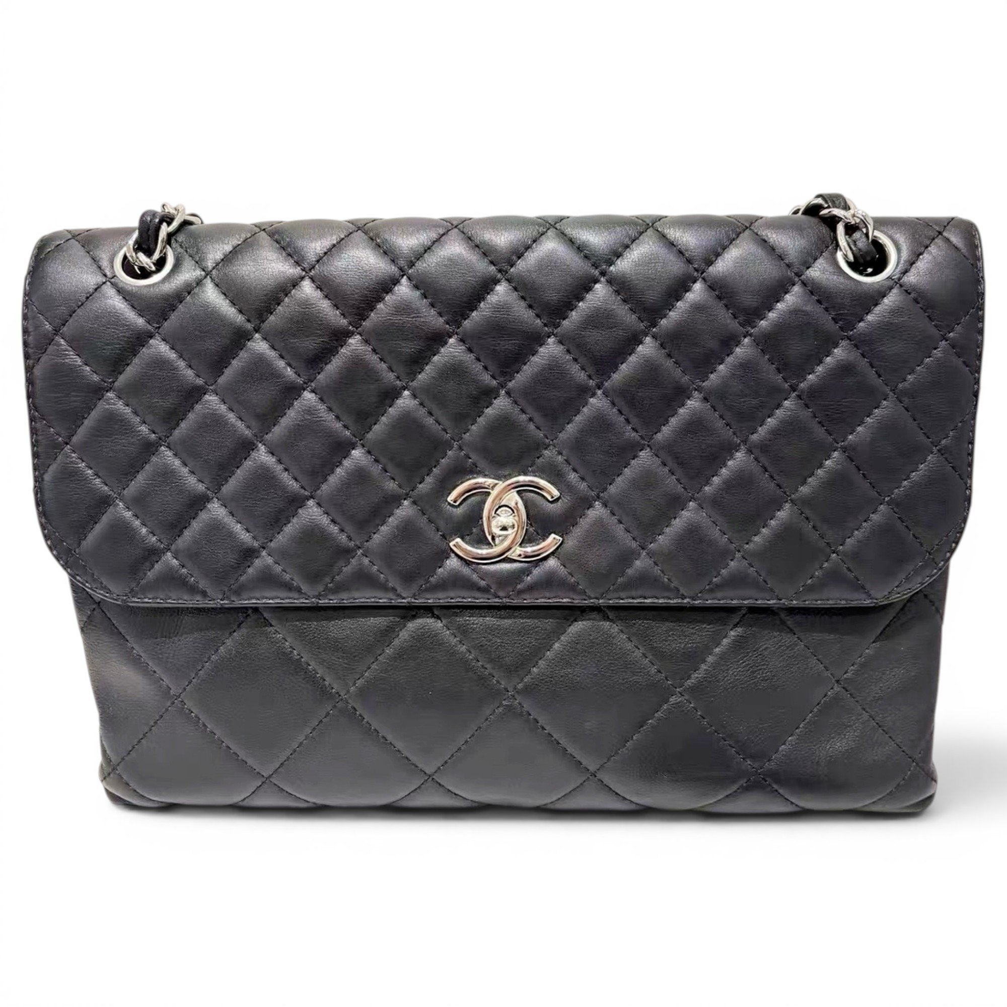 Timeless/Classique leather crossbody bag