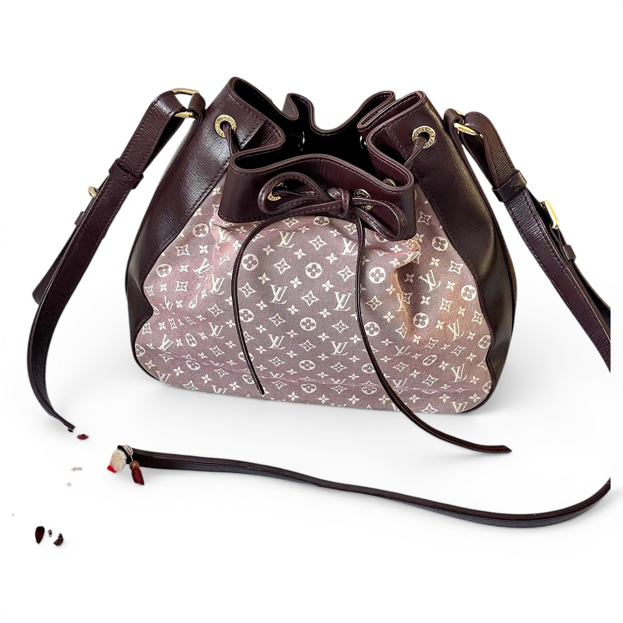 Poche Noé crossbody bag
