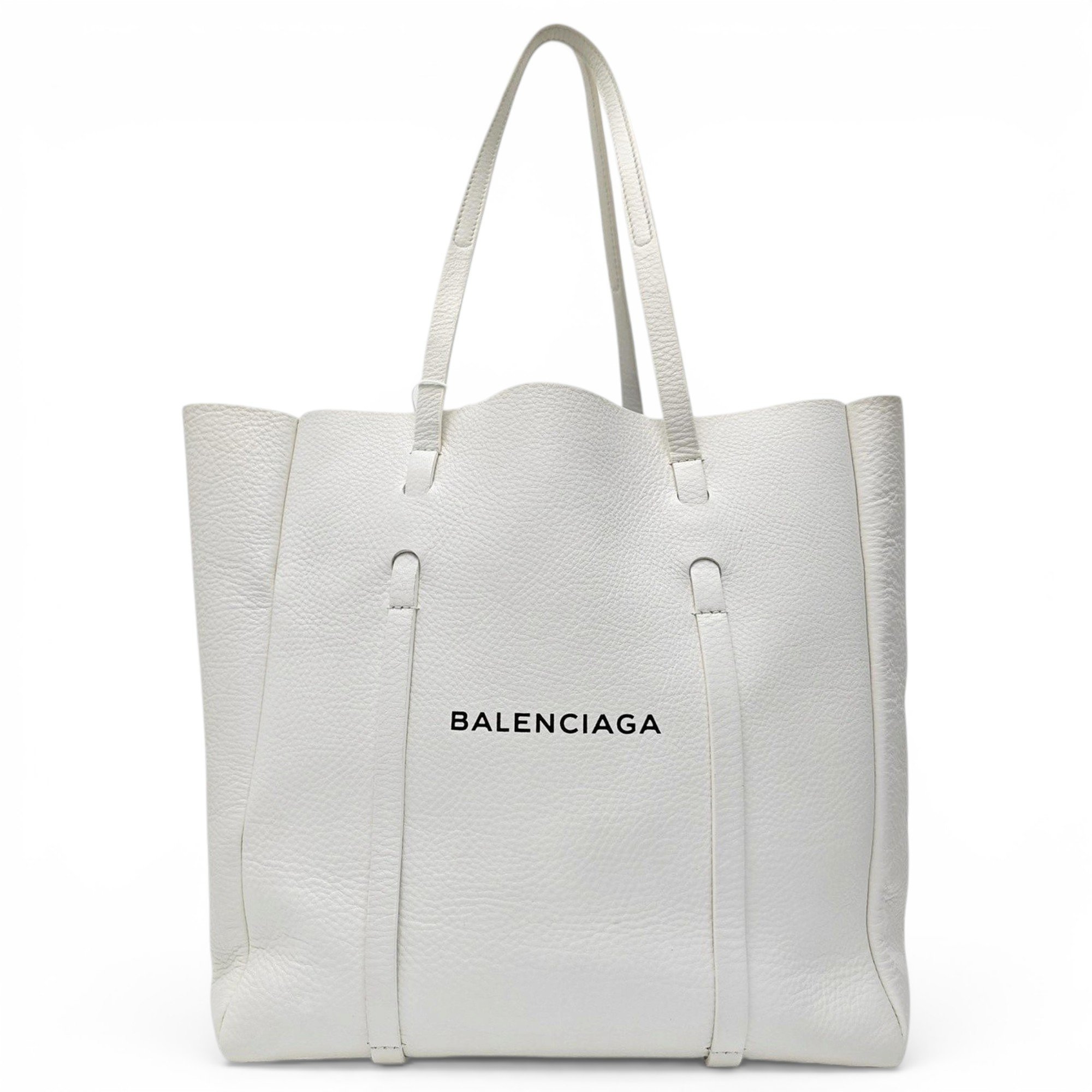 Everyday leather handbag