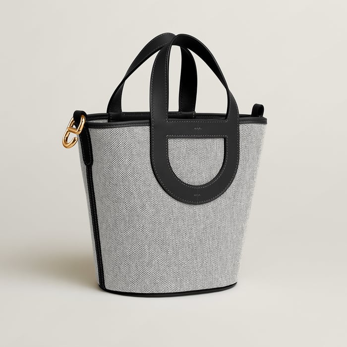 Hermès In-the-loop 18 백