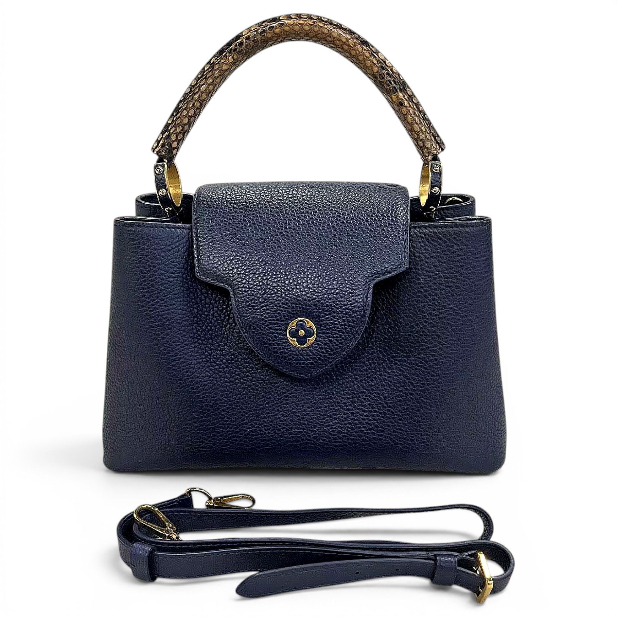 Capucines leather handbag