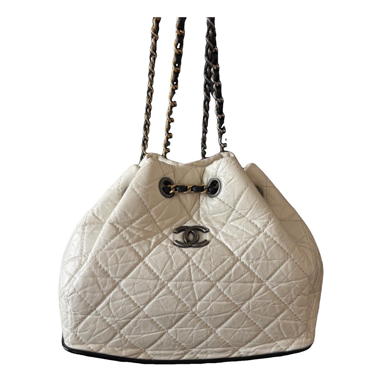 Gabrielle Bucket leather crossbody bag