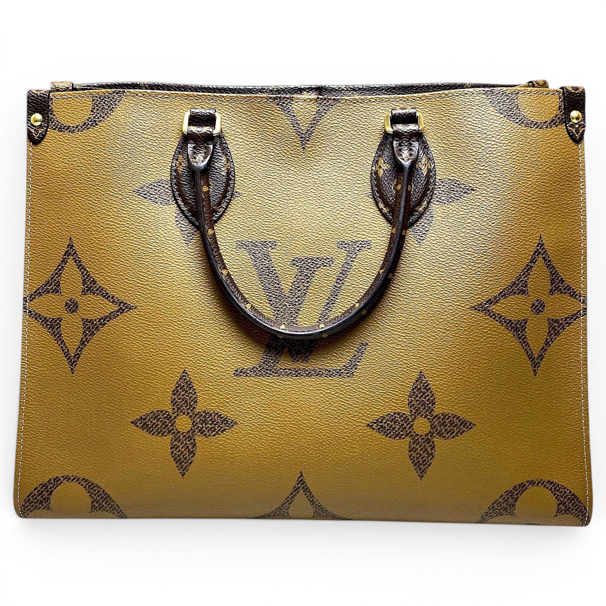 Onthego leather handbag