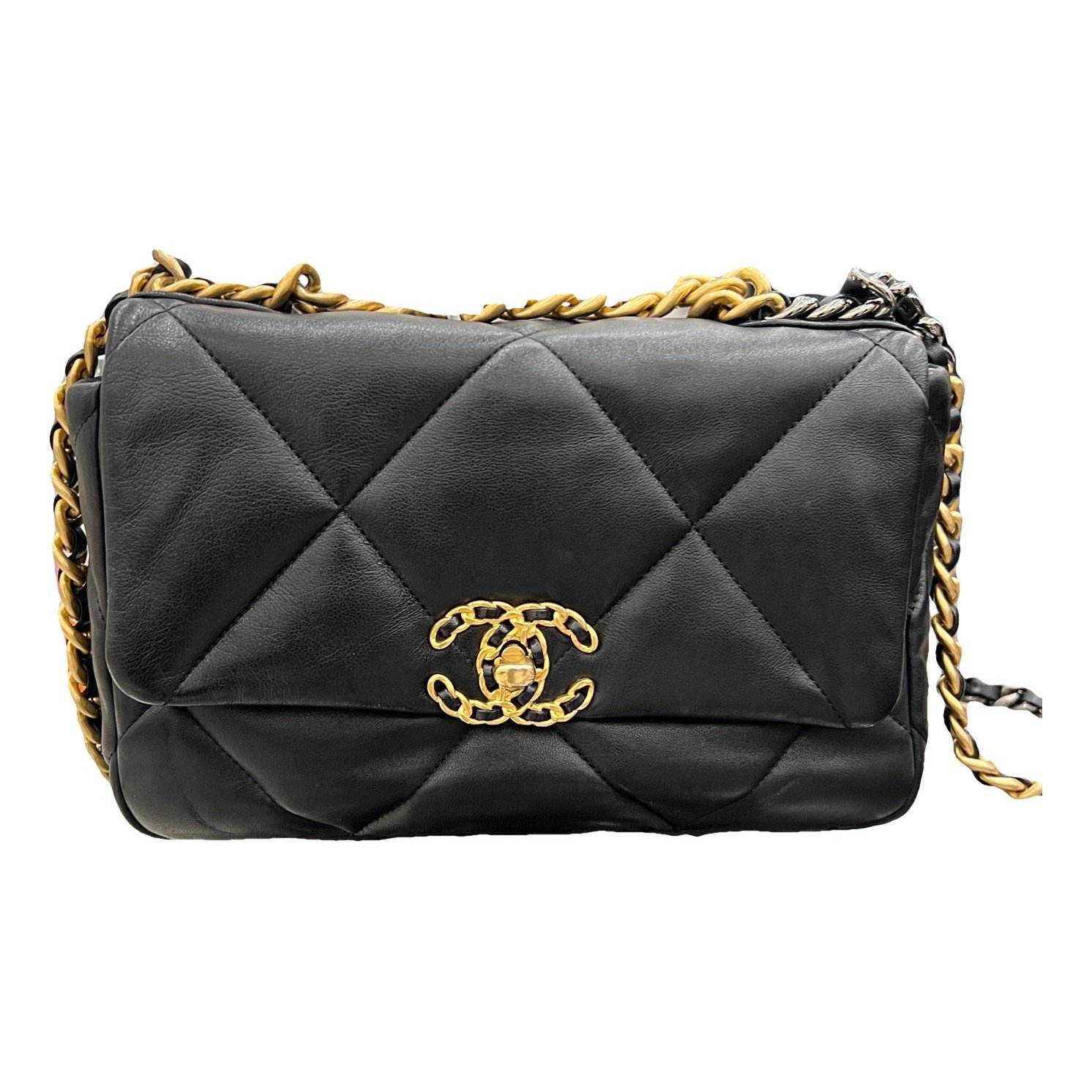 Chanel 19 leather handbag
