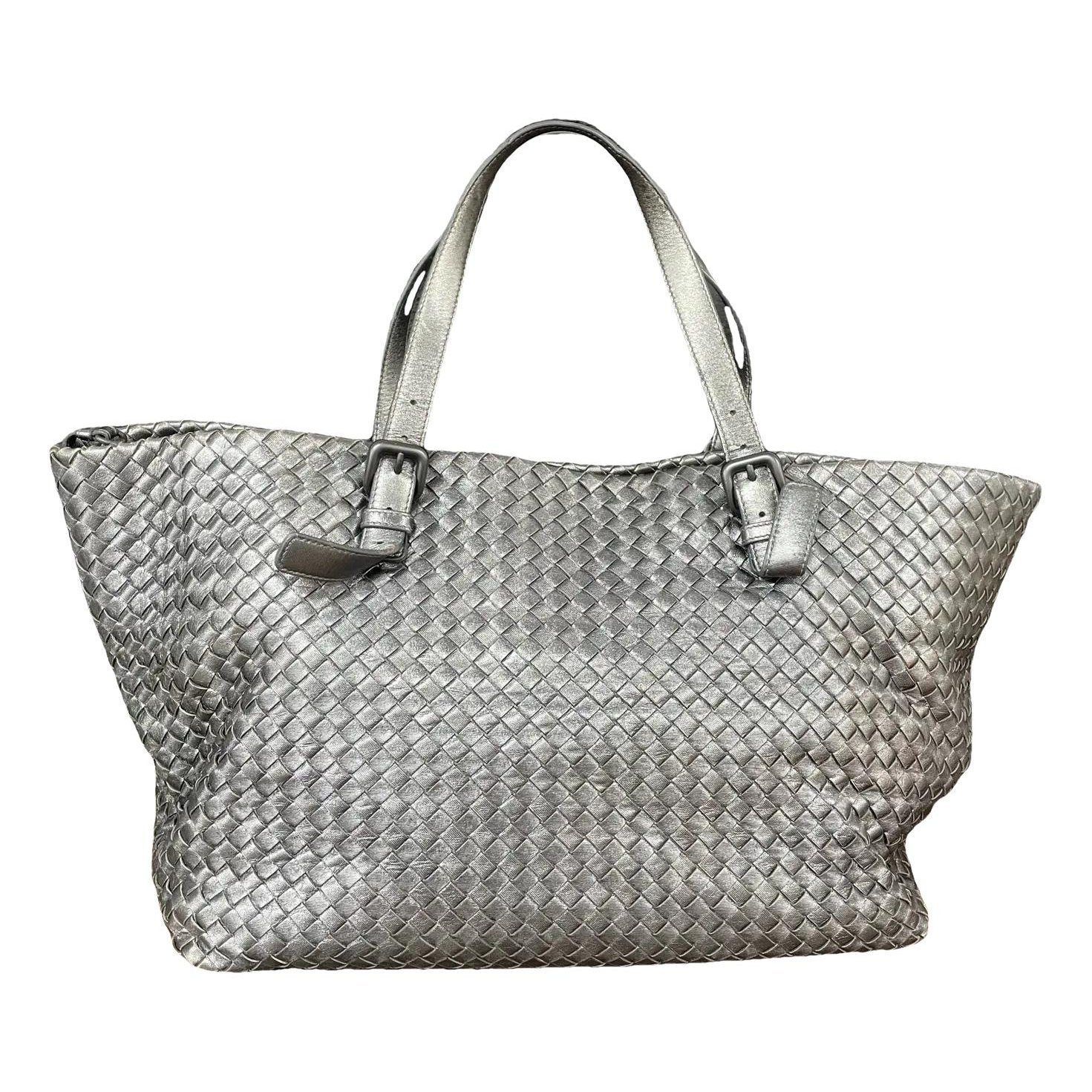 Fourre-Tout leather handbag