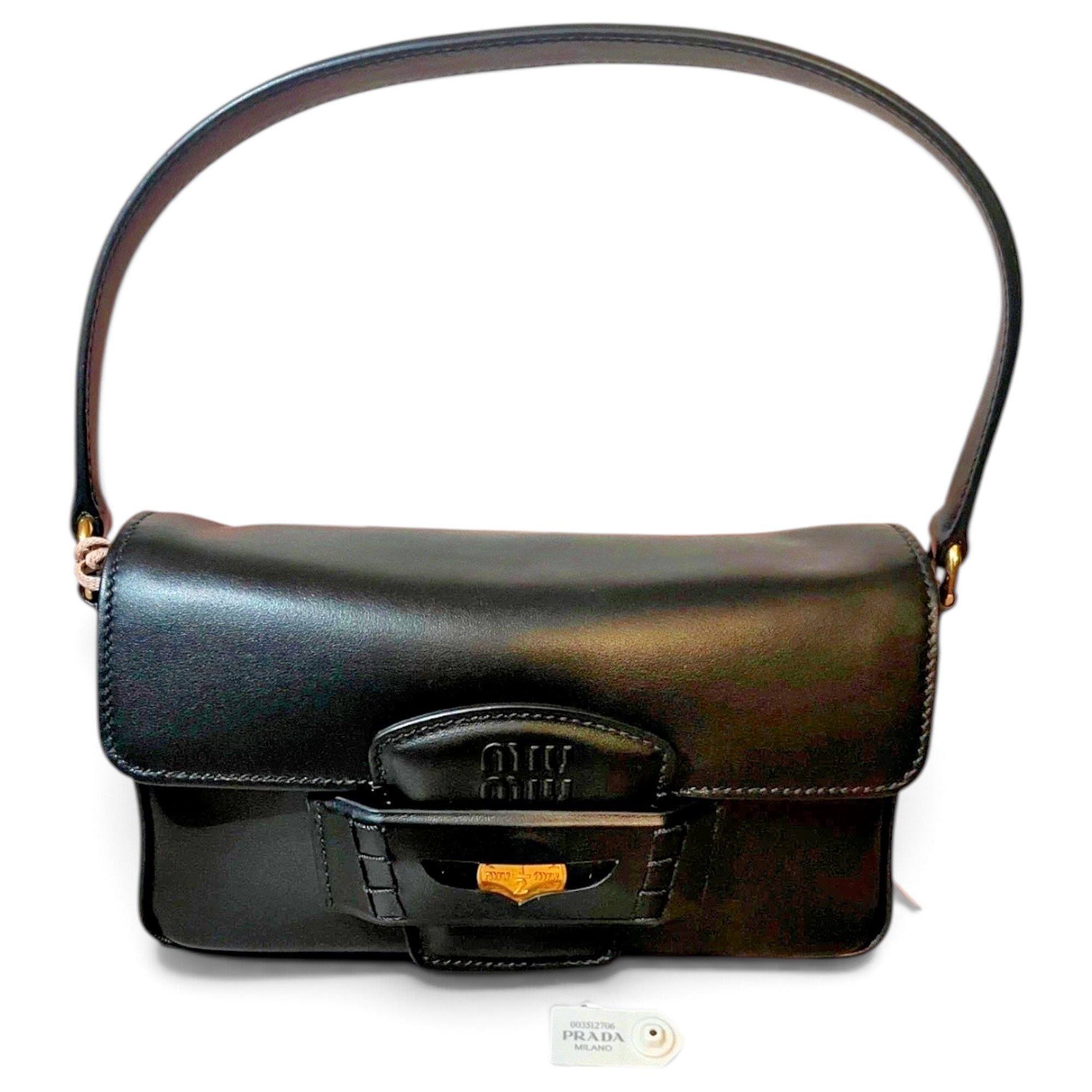 Pocket leather handbag