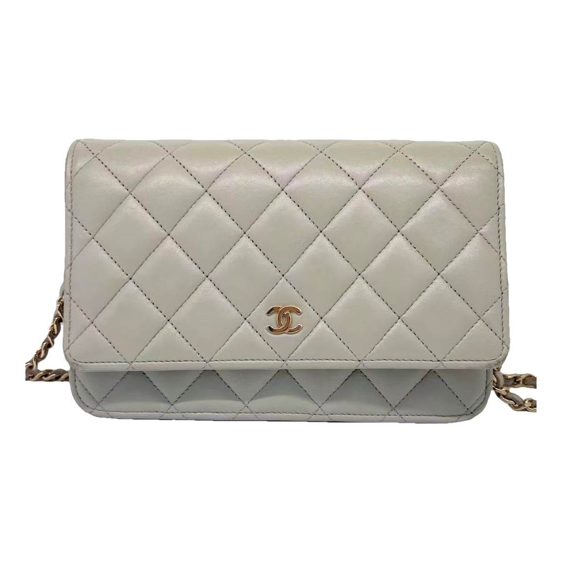 Wallet On Chain Timeless/Classique leather crossbody bag