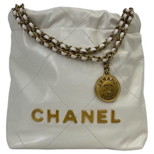 Chanel 22 leather crossbody bag