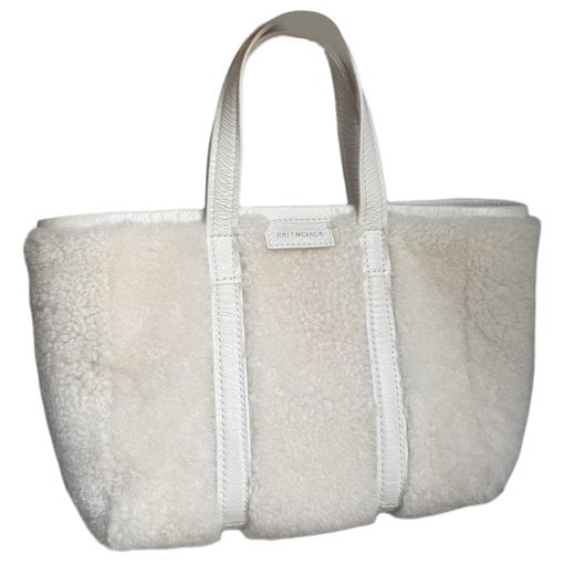 Wool handbag