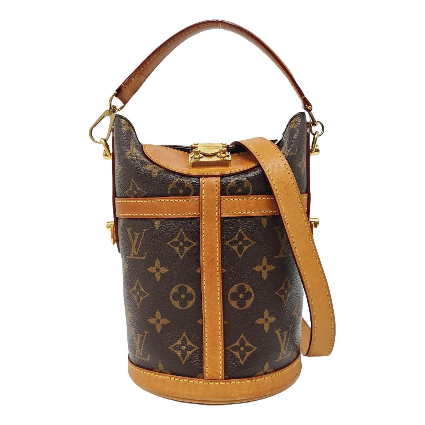 Duffle leather handbag