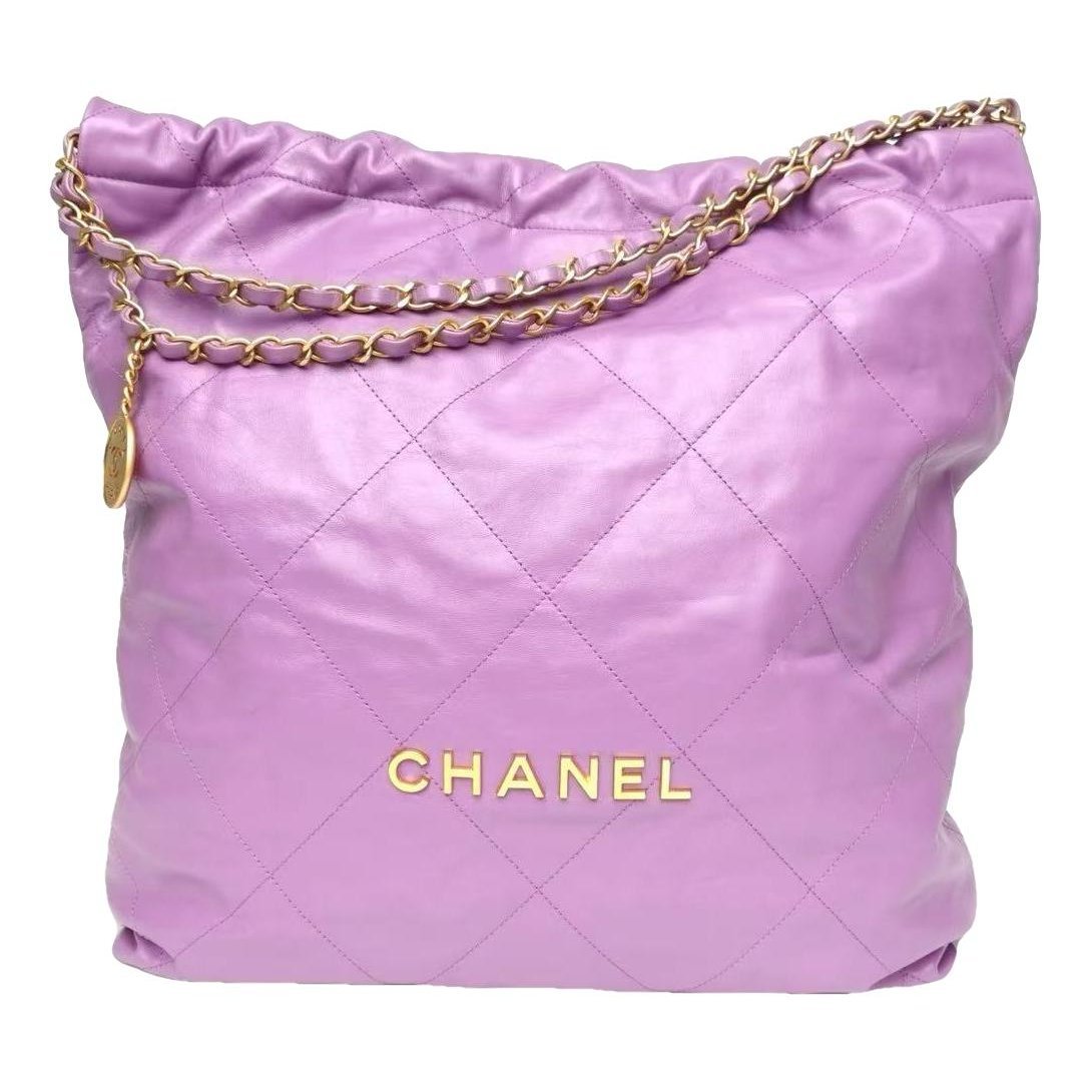 Chanel 22 leather handbag
