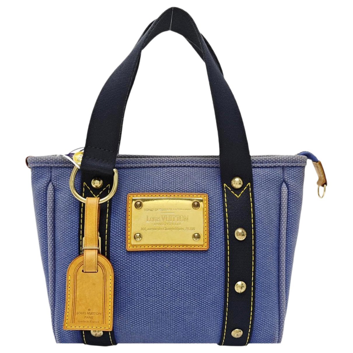 Antigua cloth handbag
