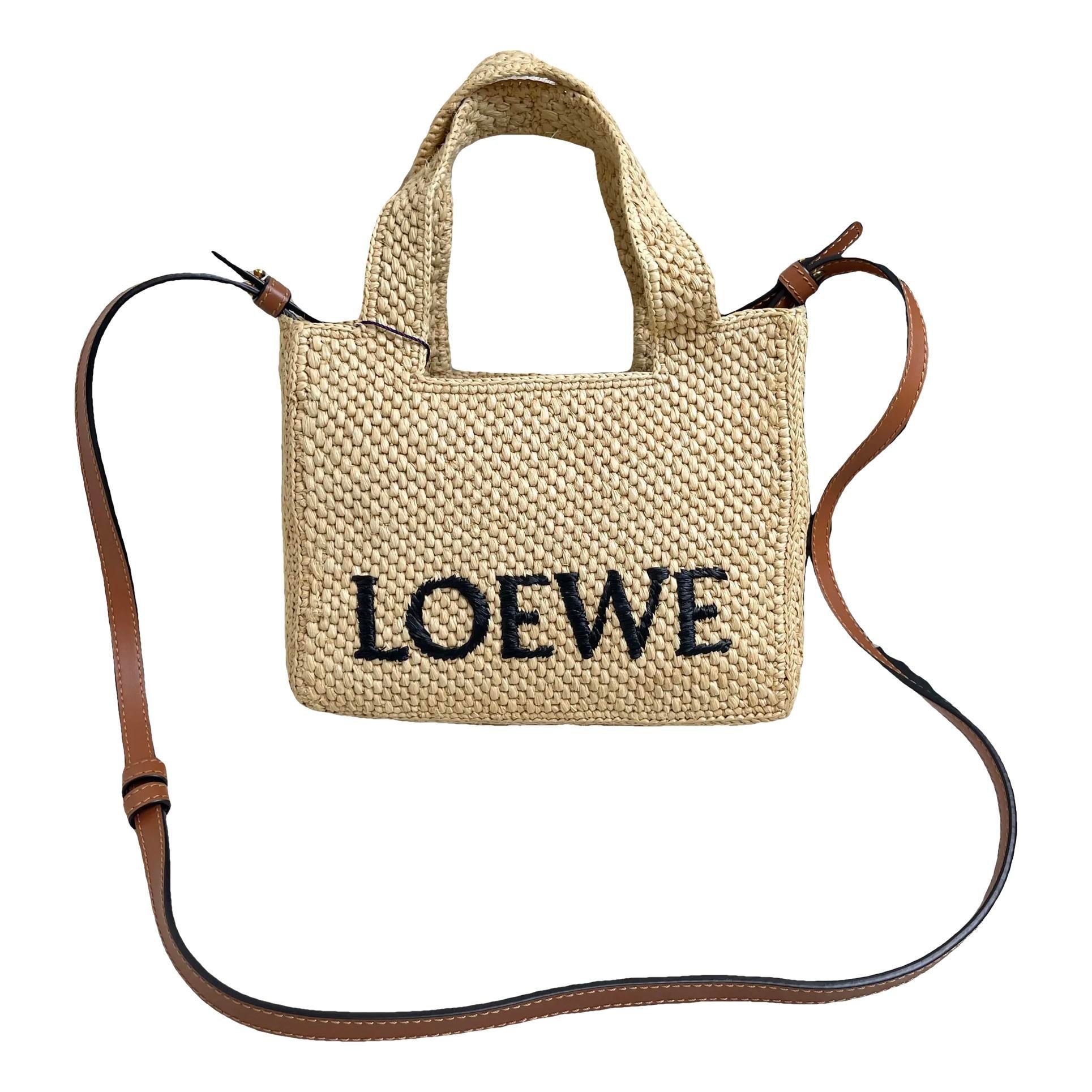 Font handbag