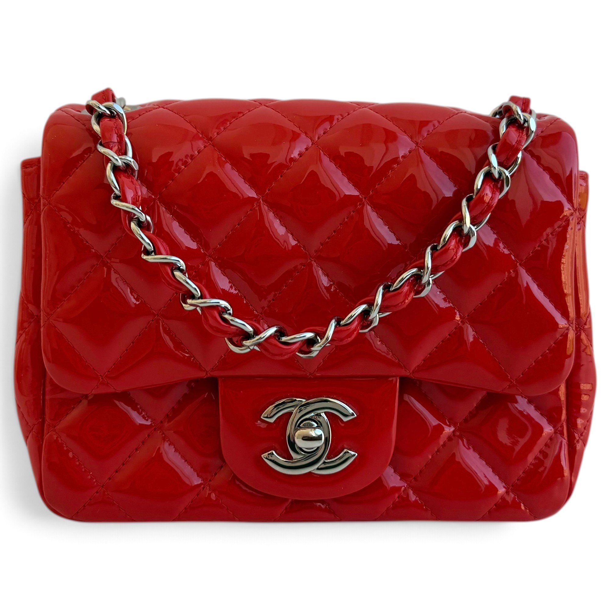 Timeless/Classique patent leather handbag