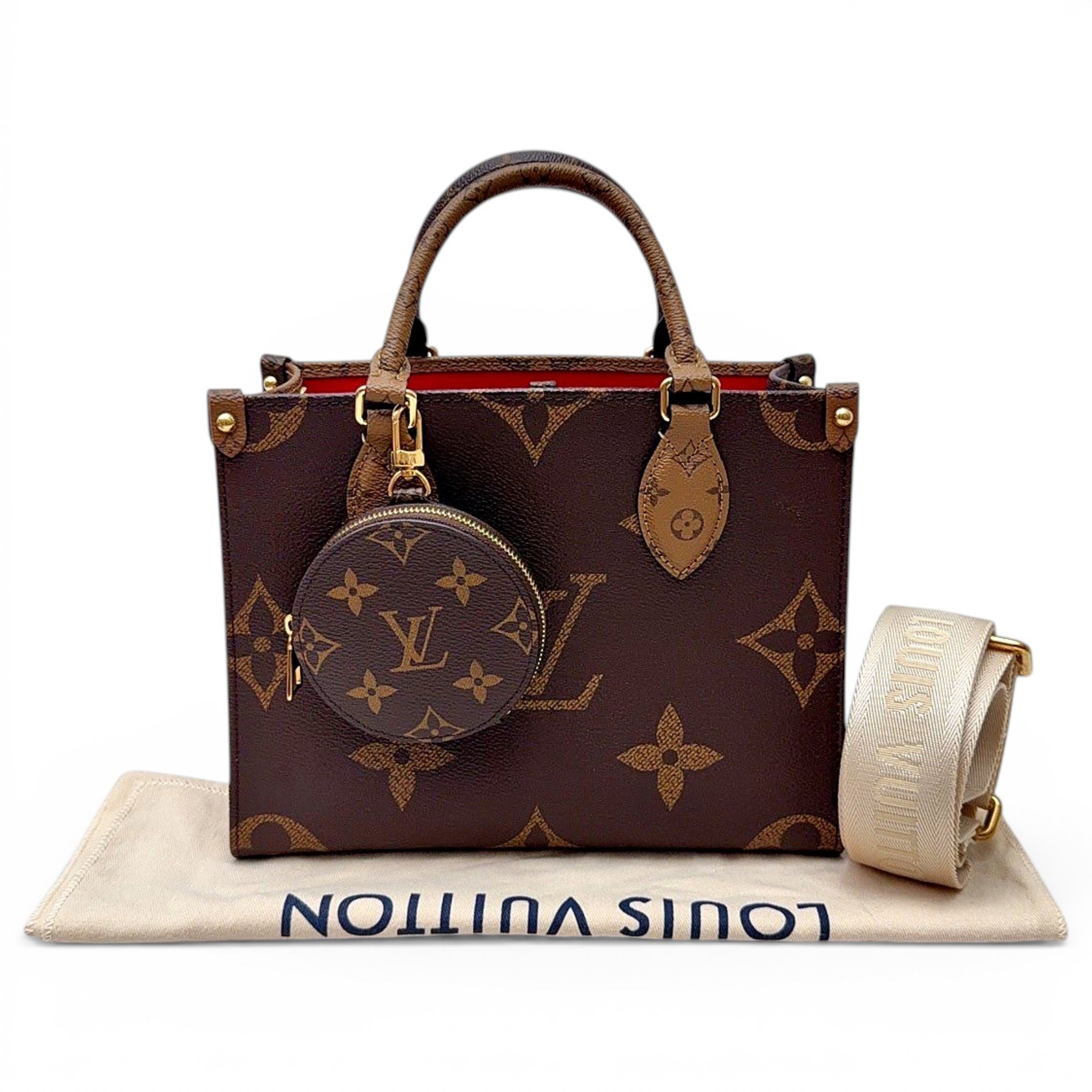 Onthego leather tote