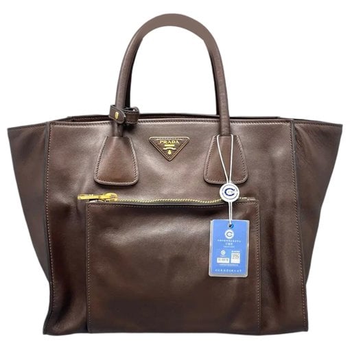 Leather crossbody bag