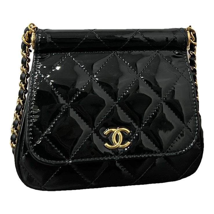 Patent leather handbag
