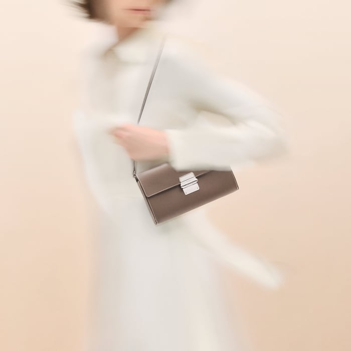 Rouge De Cœur Charniere to Go Pouch