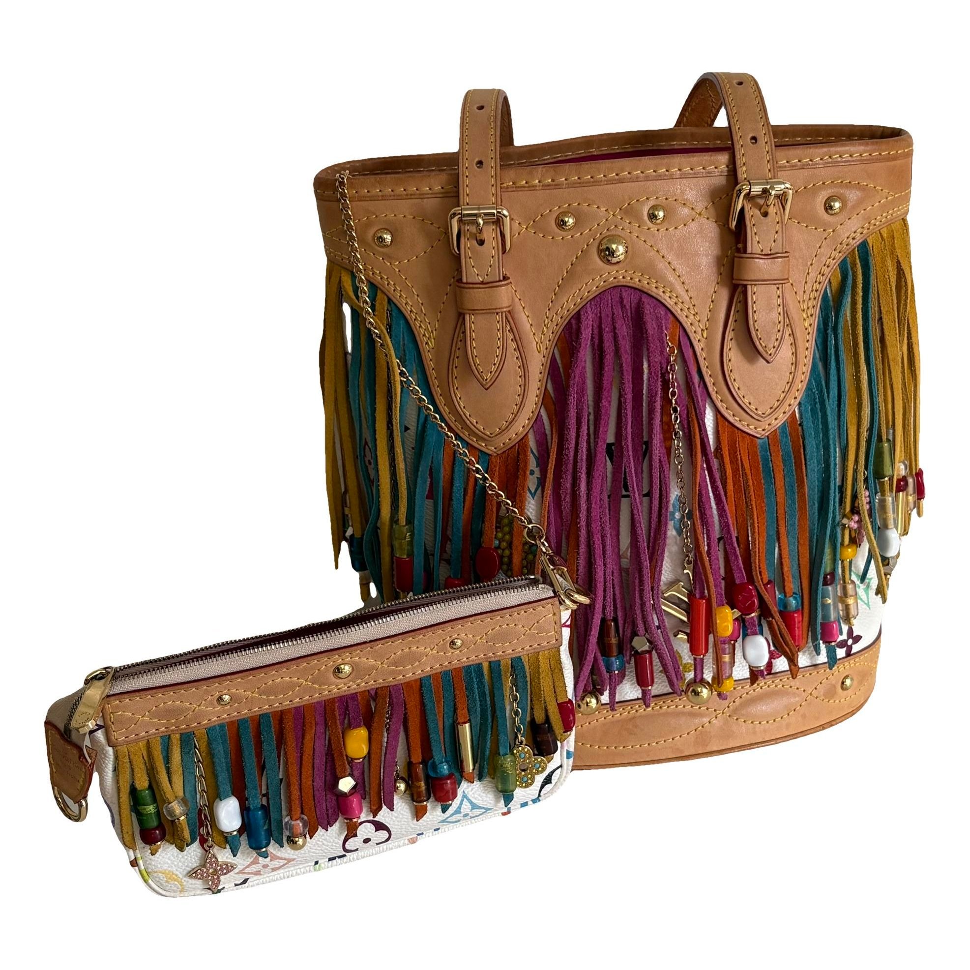 Bucket leather handbag