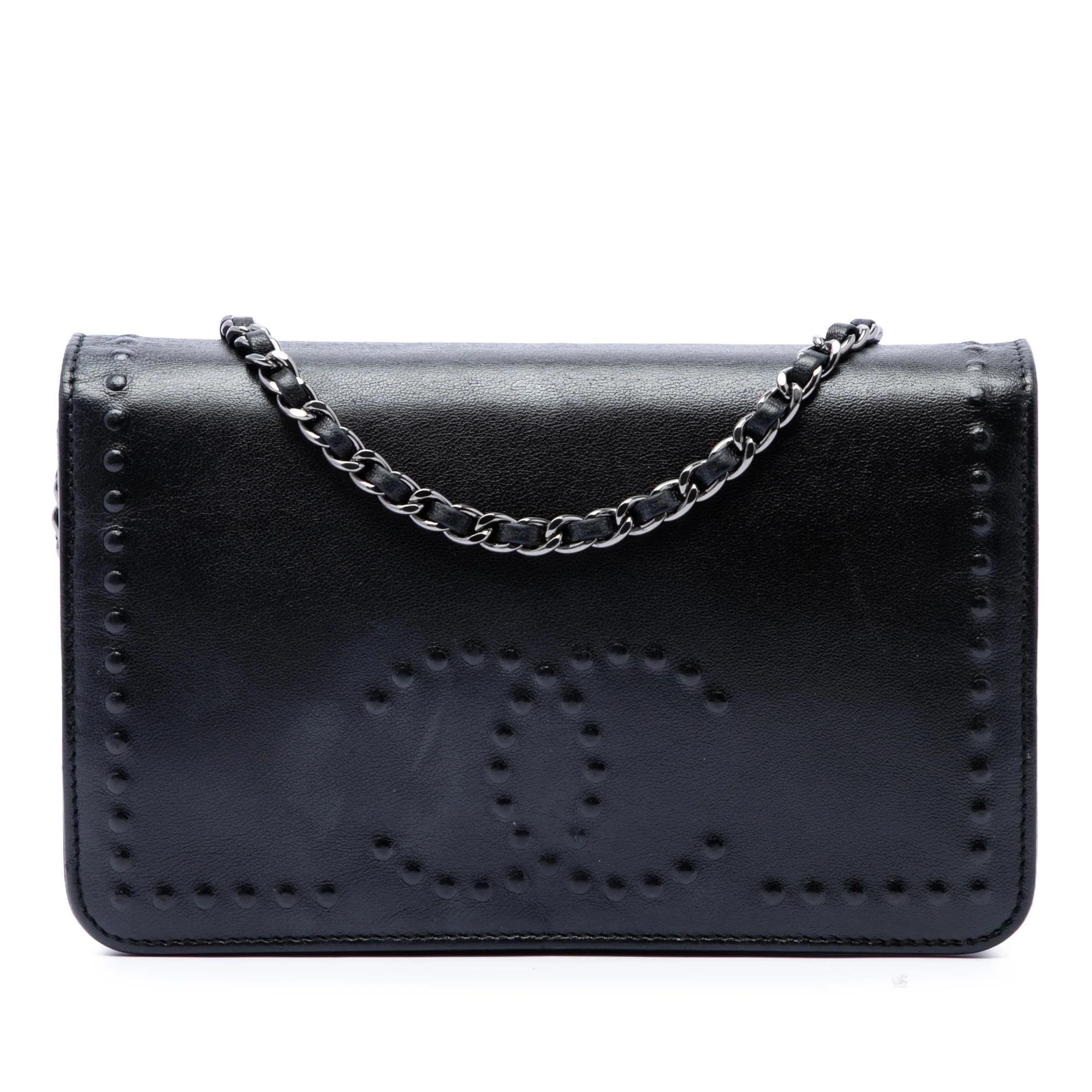 Wallet On Chain leather crossbody bag