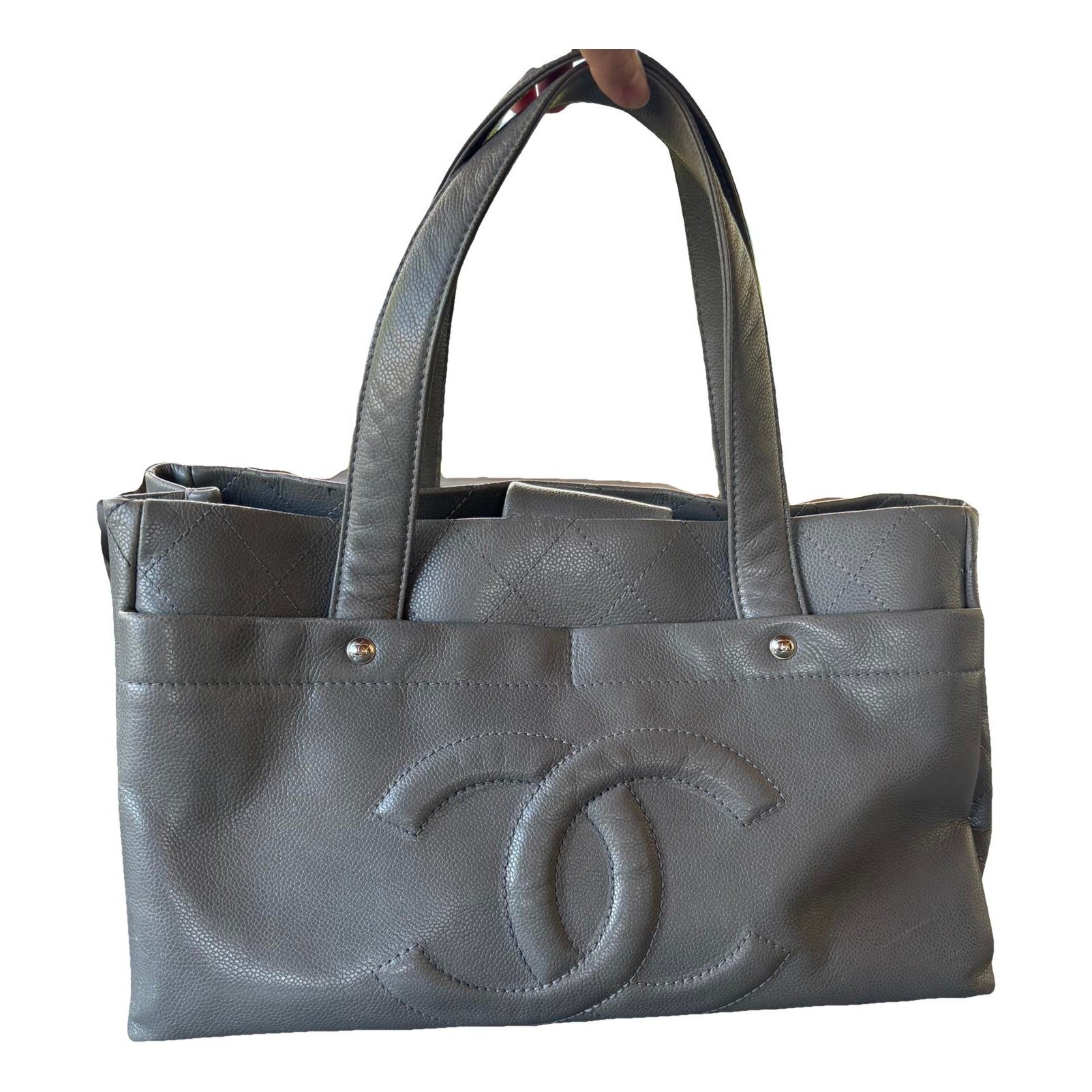 Executive leather handbag