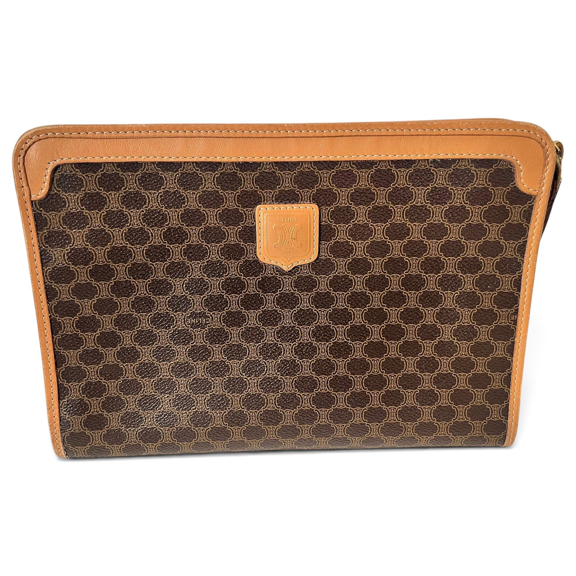 Triomphe Vintage cloth clutch bag