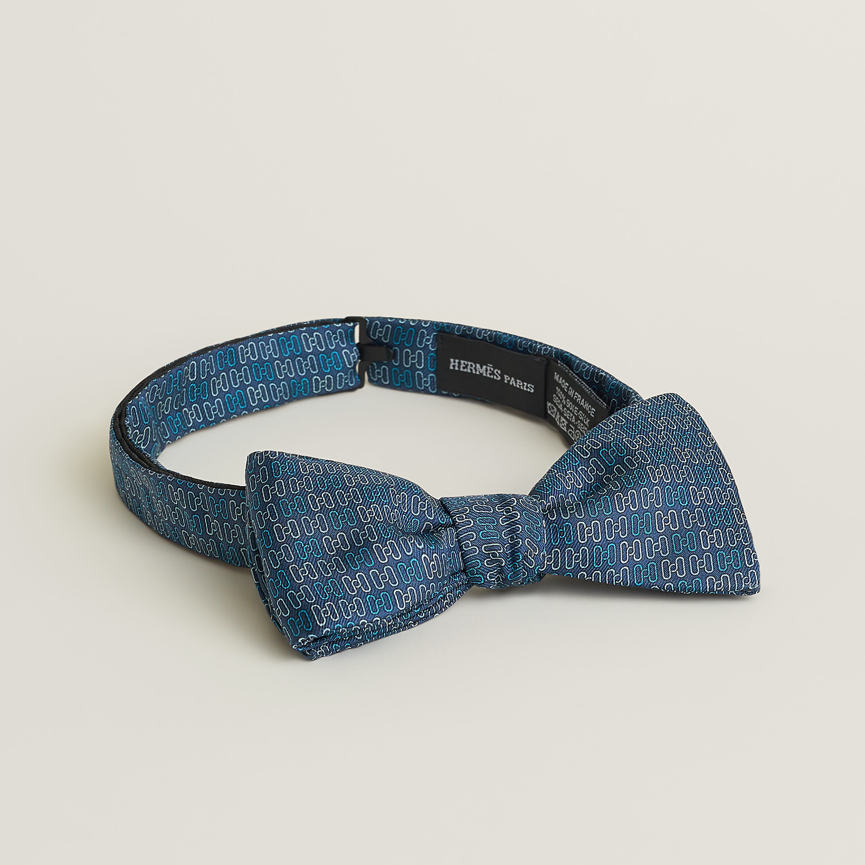 Ferronnerie du Faubourg bow tie