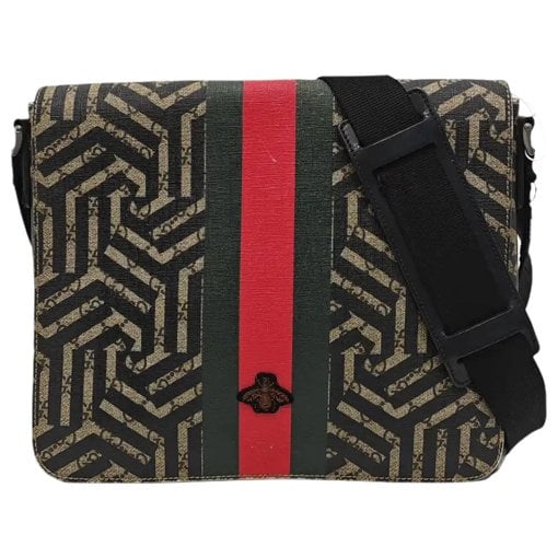 Leather crossbody bag